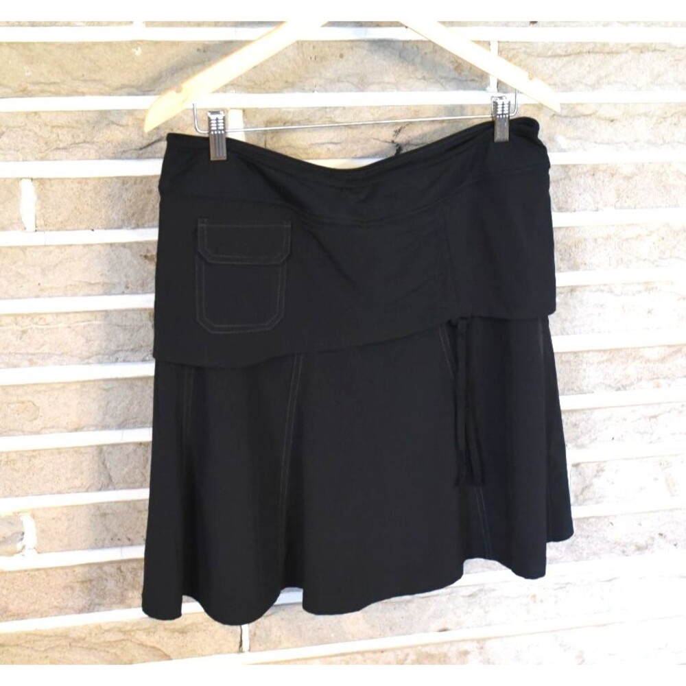 Athleta Wherever Skort Skirt Pocket Beach Pool Run 12 black tennis golf longer
